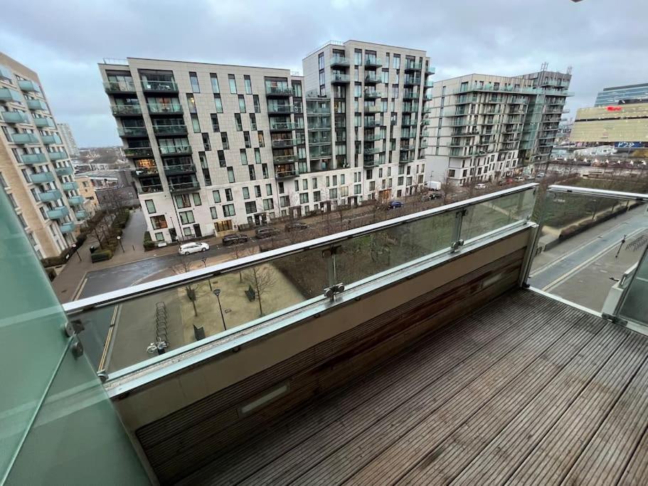 דירות לונדון Modern 2 Bed - Olympic Park Stratford מראה חיצוני תמונה